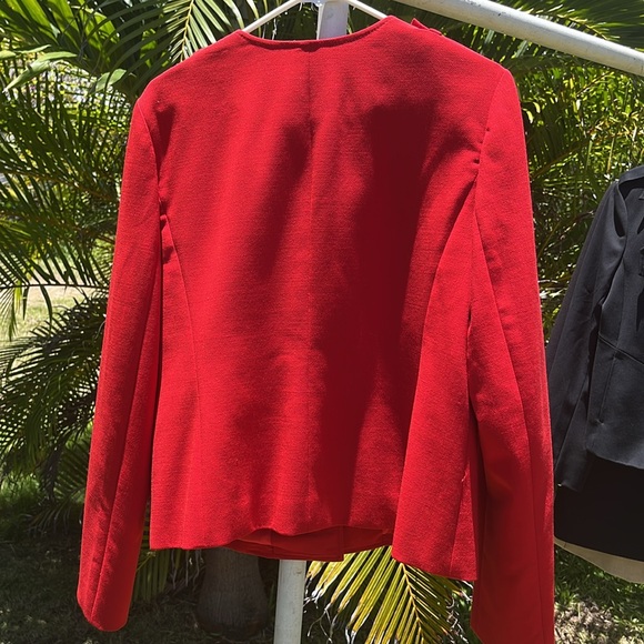 Red Jacket - Picture 5 of 6